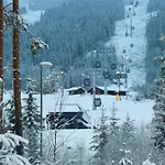 Villa Turistesenter Liten *